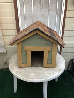 Wood Doghouse