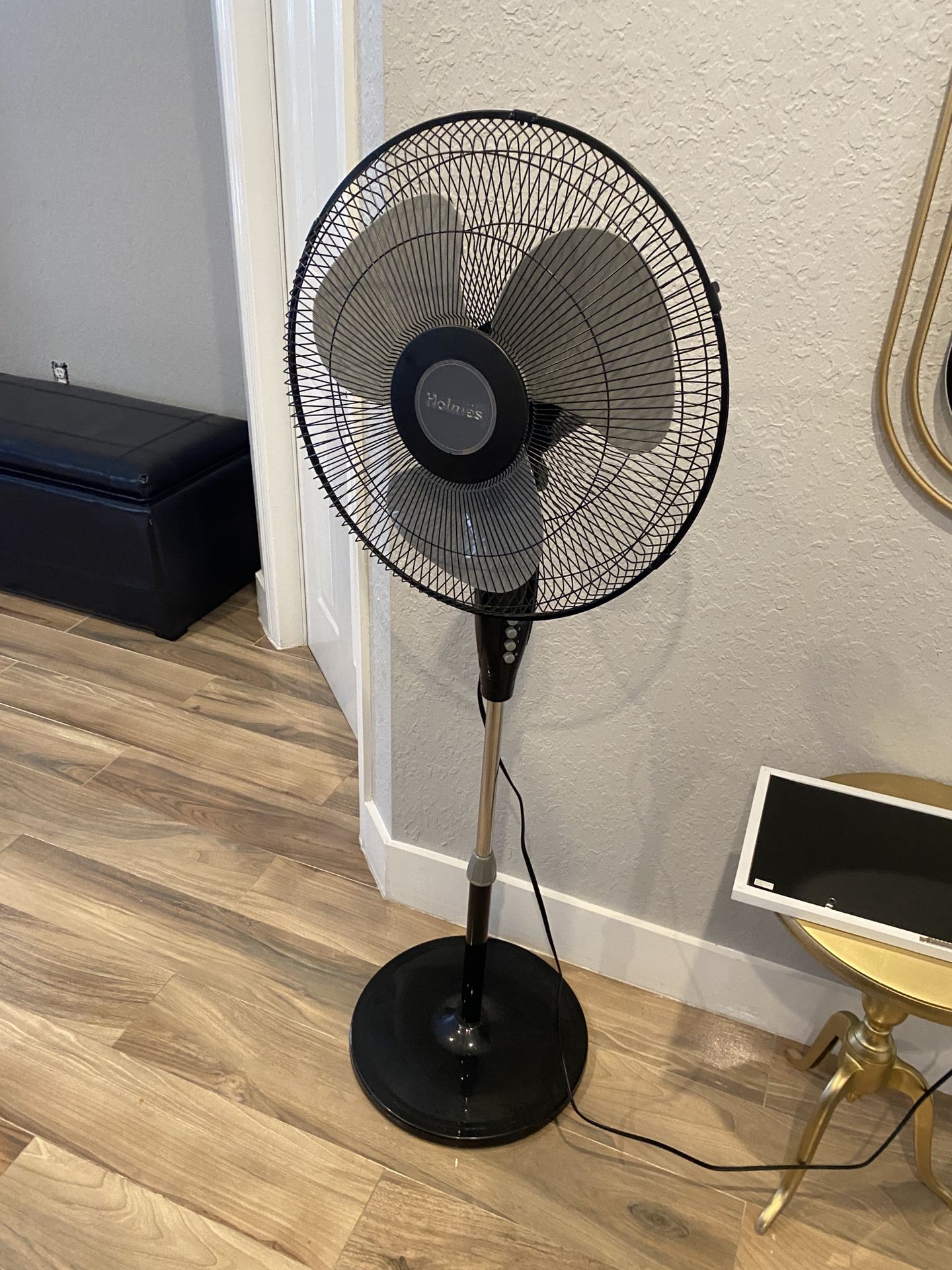 Floor Fan Located In Kendall Like NEW 