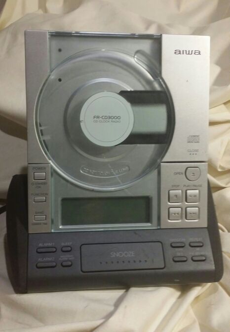 AIWA FR-CD3000 Digital Alarm Clock/Radio