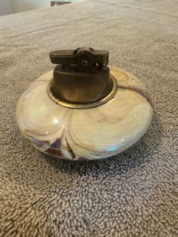 vintage tabletop lighter