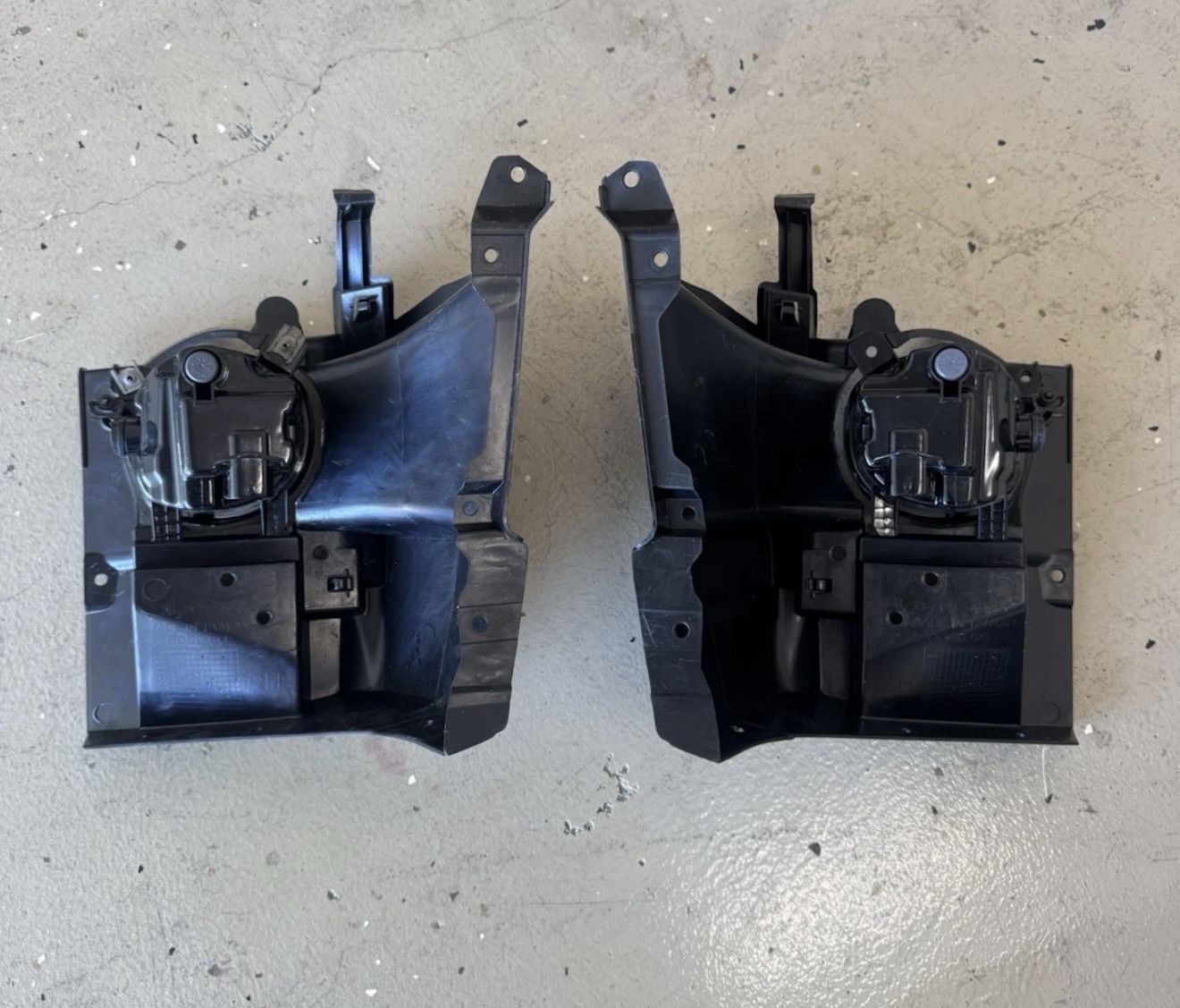 2012-2014 Bmw 328i 4 Door Sedan LH /RT FOG LAMPS ASSY 