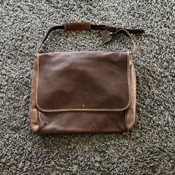 Henry Beguelin Leather Messenger Bag