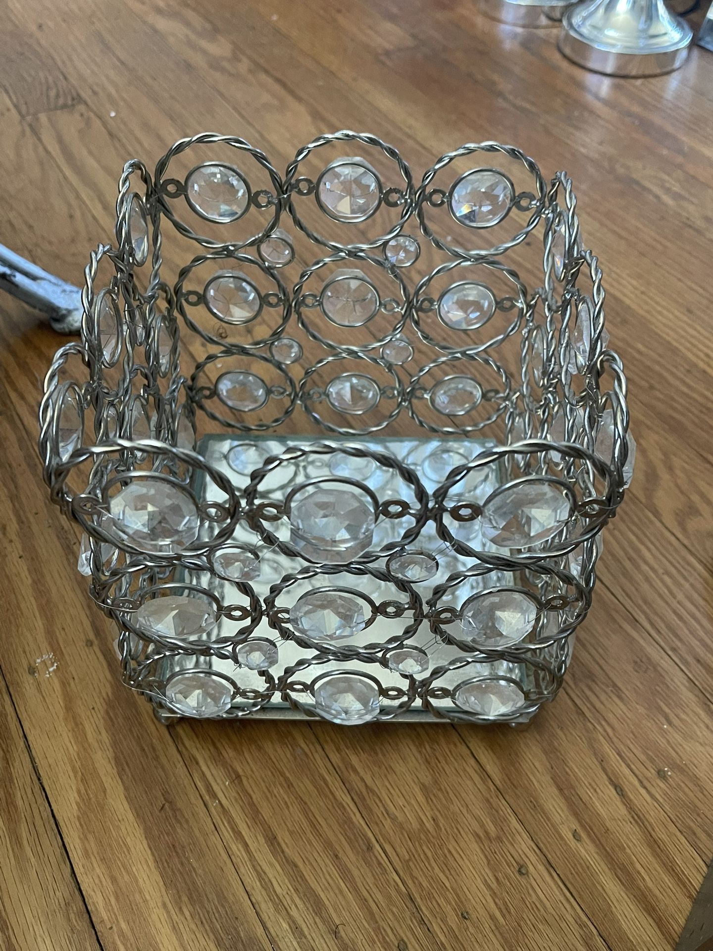 Bathroom accessories