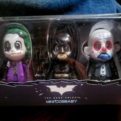 The Dark Knight Mini Cosplay