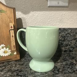 One Hospitality Collection GP Gail Pittman Sage Green 12 oz Pedestal Coffee Mug