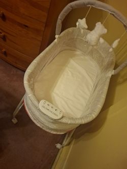 Baby Bassinet 👶