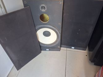 JBL Floor Standing Speakers Pair 15" white cone speakers