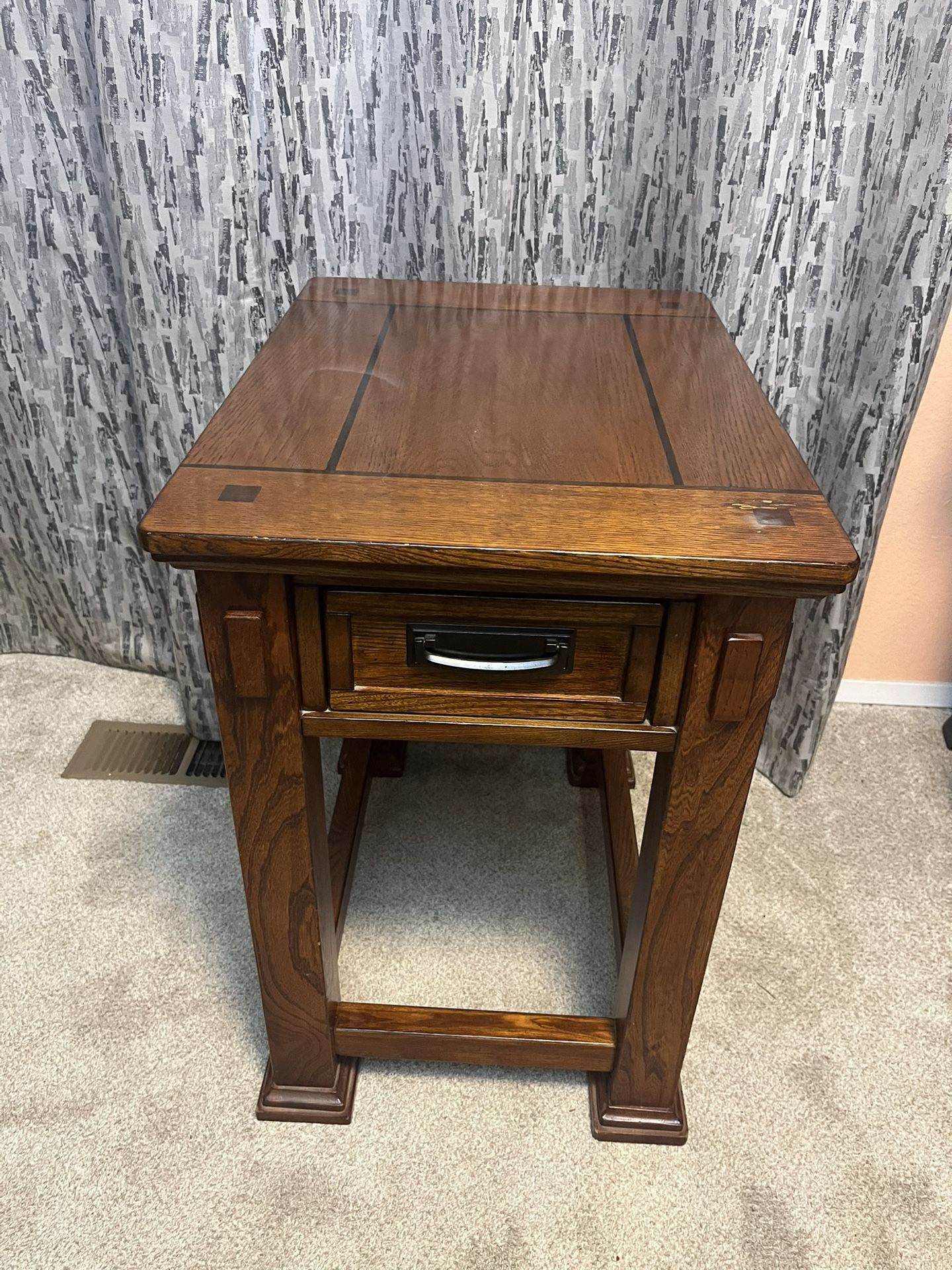 Solid Wood End Table / Night Stand