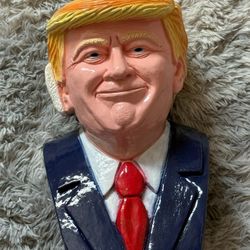 Donald Trump Statue/Piggy Bank