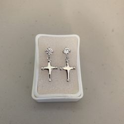 Earring Cross, 925 Fine Silver Solid. With Zirconia. Stud. New