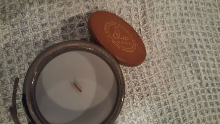 Crackling Candle, Sandalwood Myrrh