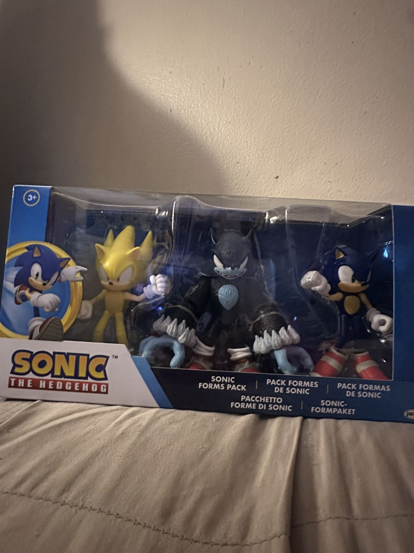 RARE/NEW!!! Sonic The Hedgehog 3pck 4” Action Figures - Sonic (Sonic Adventure 2 Shoes) Super Sonic, & Sonic Werehog | Jakks Pacific