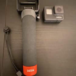 GoPro Hero 7 Black (like new) Barely Used