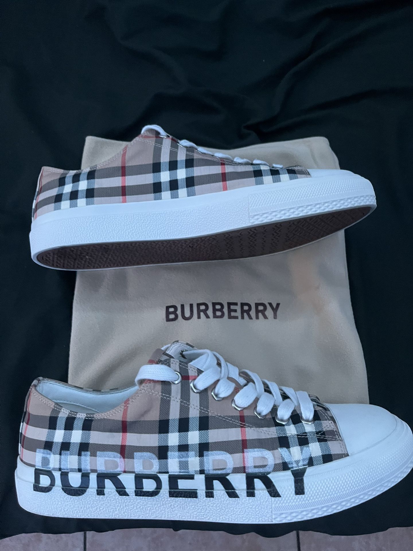 Burberry Shoes
