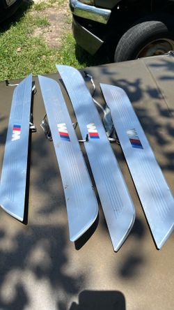 17 BMW M-series 750i steel door plates