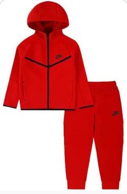 Nike tech outfit