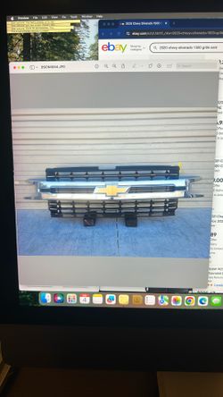 2019-2022 Chevy Chevrolet Silverado 1500 Front Upper Radiator Grill OEM 