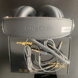Studio DJ Headphones