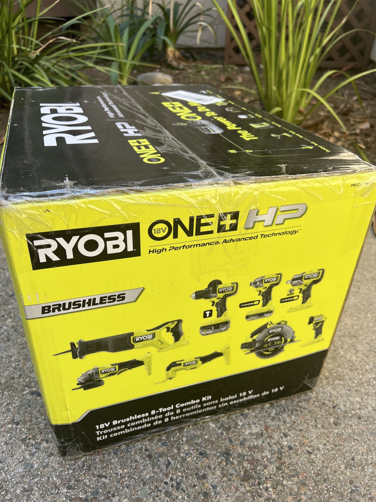 RYOBI ONE+ HP 18V Brushless Cordless 8-Tool Combo Kit with 4.0 Ah and 2.0 Ah NEW