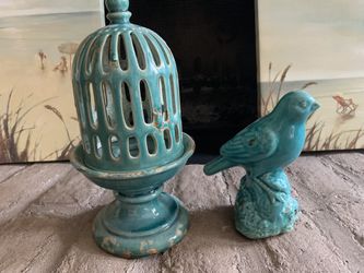 Decorative Bird Themed Items