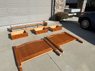 FREE Twin Bed Wooden Parts