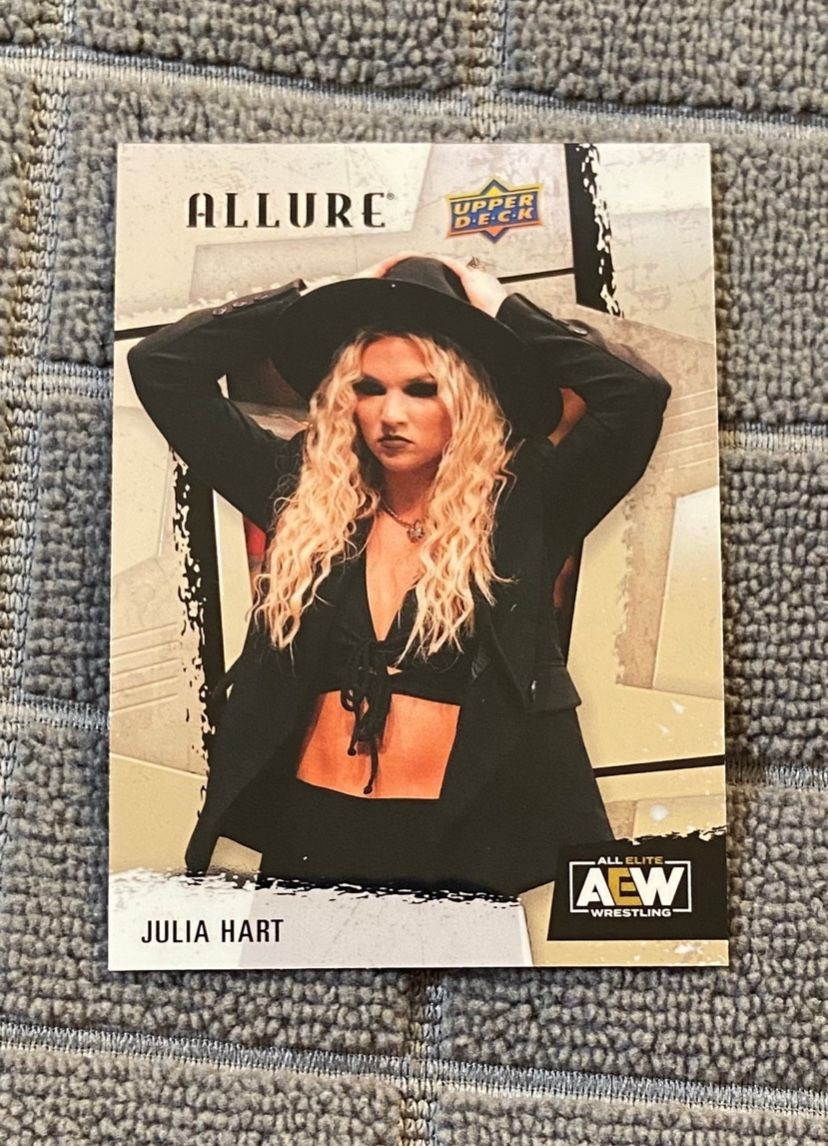 AEW - All Elite Wrestling JULIA HART Card