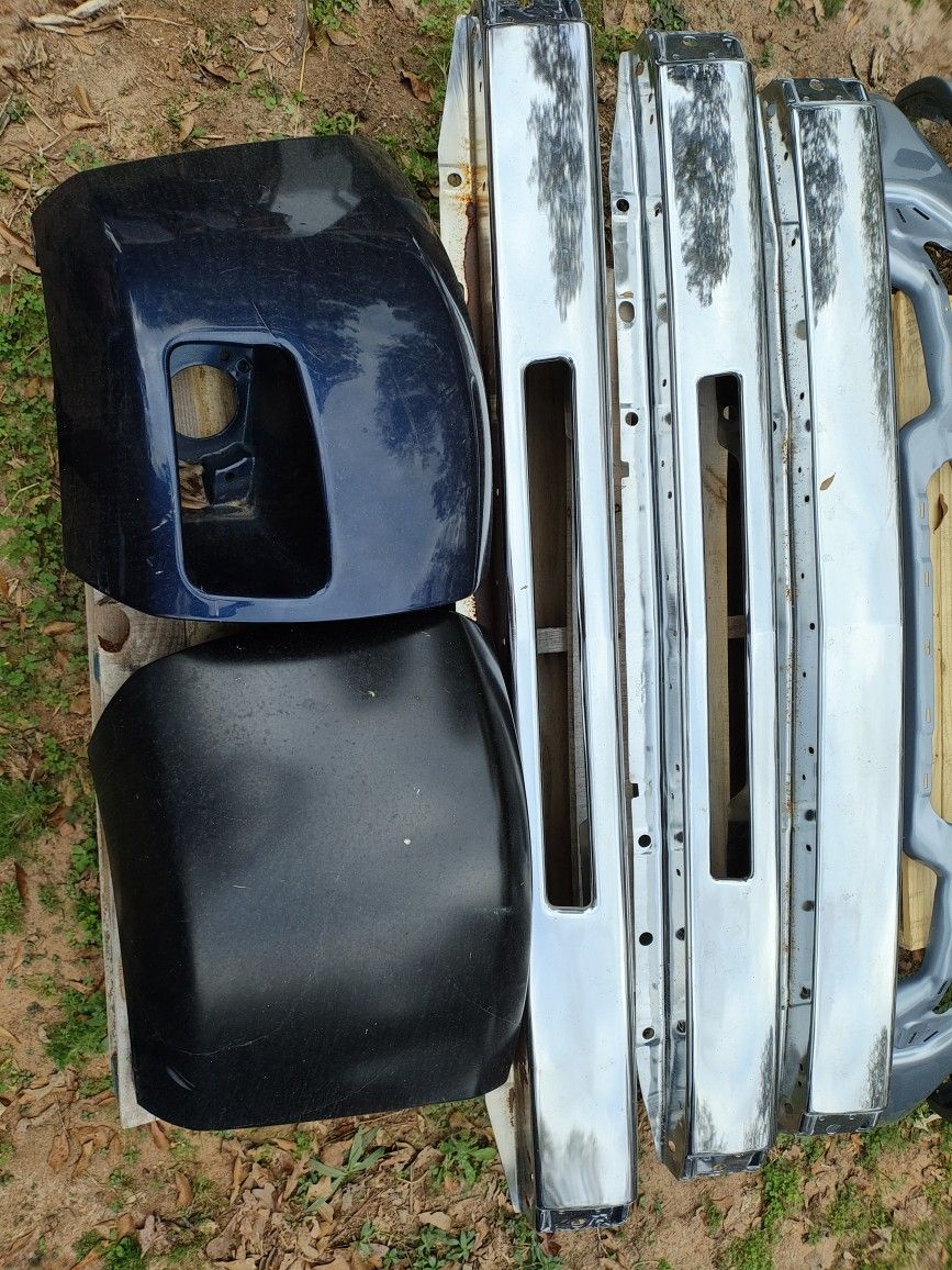 Front Bumper Parts For A 2007 To 2014 Chevy 1500