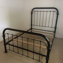 Antique 1920s Cast Iron Black Frame Bed 