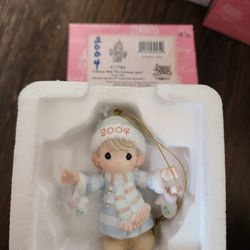 Precious Moment Ornaments 