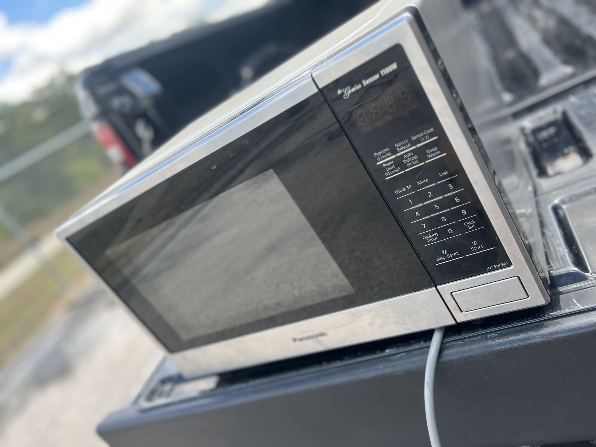 Panasonic Genius Microwave