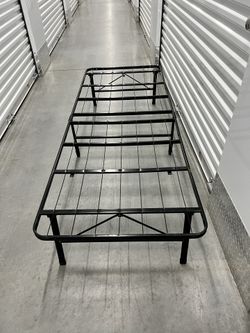Queen Bed Frame 2 Piece