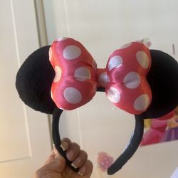 Disney Minnie Mouse ears