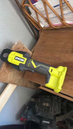 Ring press brand new 75