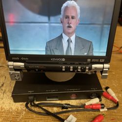 Kenwood. Indas. CD .DVD  . BT   Audio. Auxiliar  AM. FM 