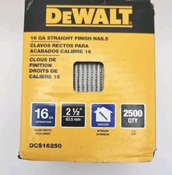 DeWalt DCS16250 16 Gauge Heavy Duty Straight Finishing Nails 2-1/2" 2500 For 16ga Nails