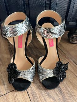 Betsey Johnson Silver Sequin Ankle Cuff Stiletto Heels Size 7