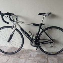 Giant OCR1 Road Bike – Lightweight Aluminum – Ready to Ride