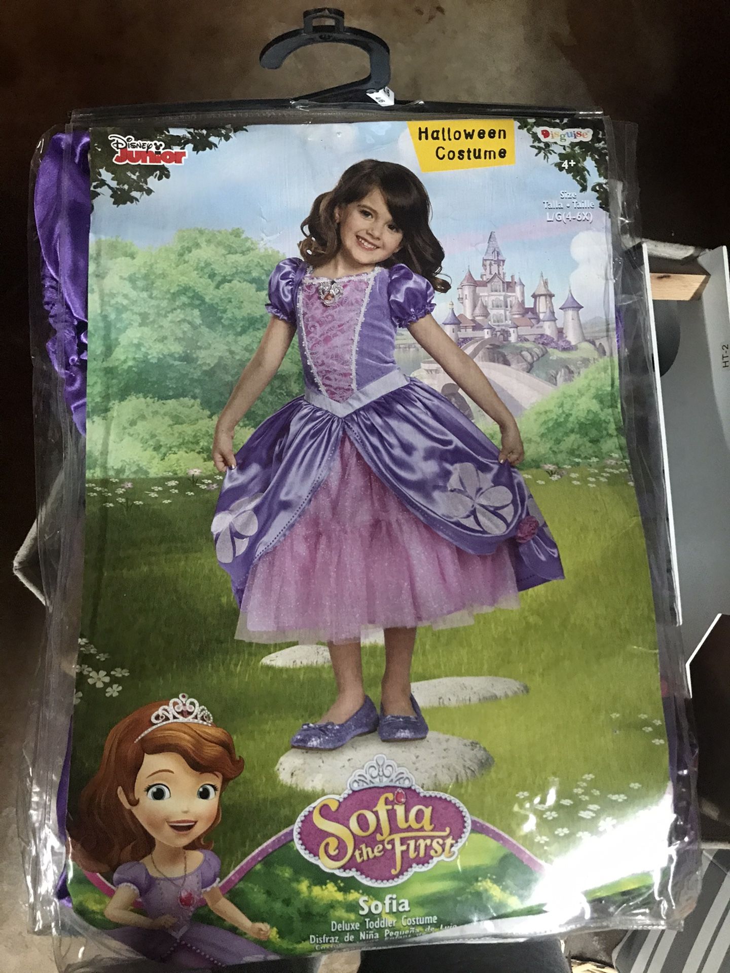 Sofía costume