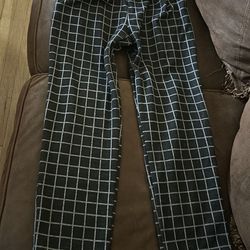 Woman’s Sz Medium Plaid Pants