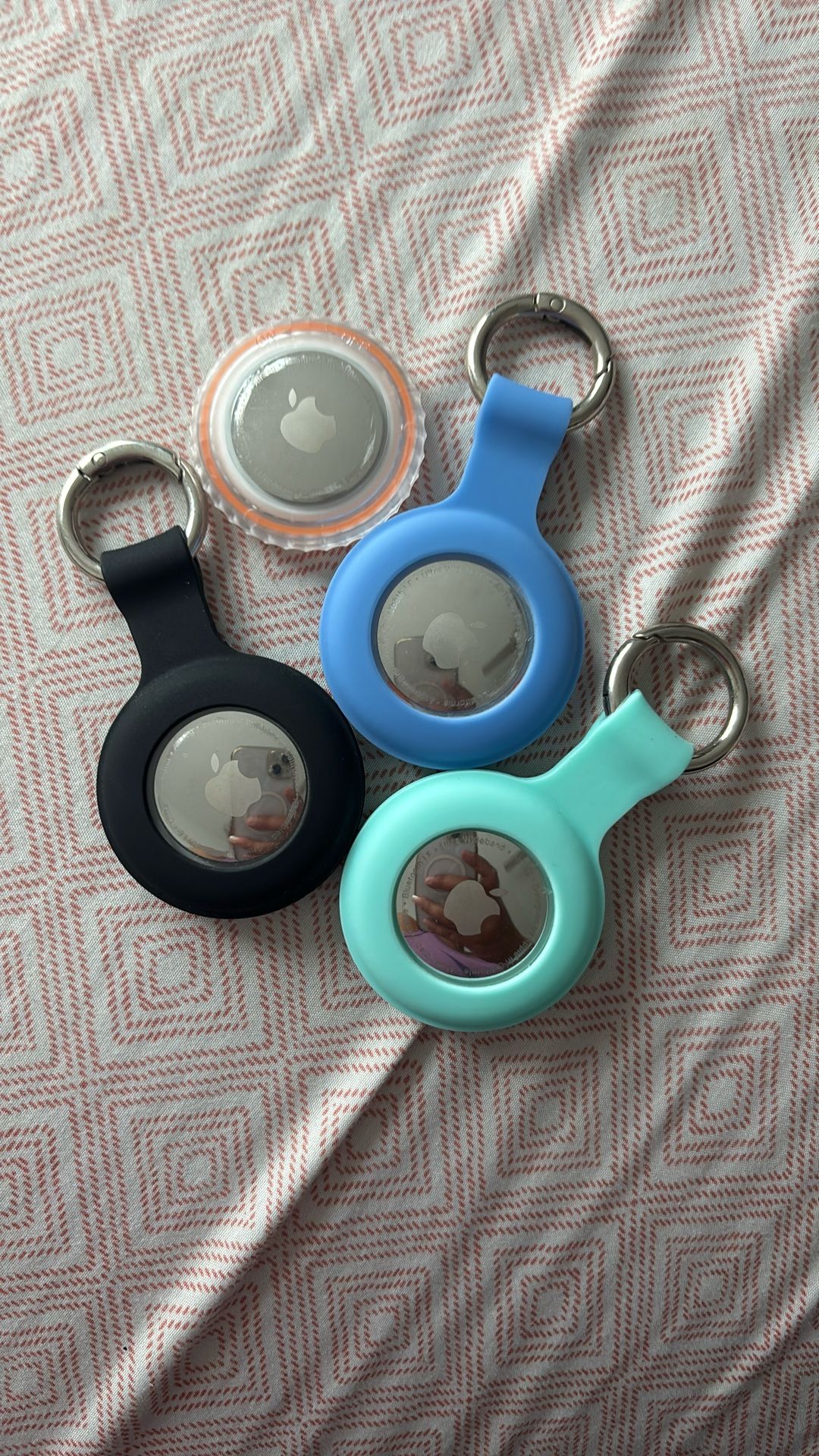 Apple 4 Pack Air Tags With Protective Case