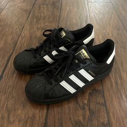 Adidas Superstar 8M