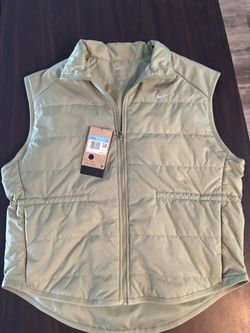 Women’s Nike Thermal Fit Puffer Vest Size M