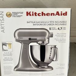 GREAT CHRISTMAS GIFT …. Brand New Kitchen Aid 5 QT Mixer 