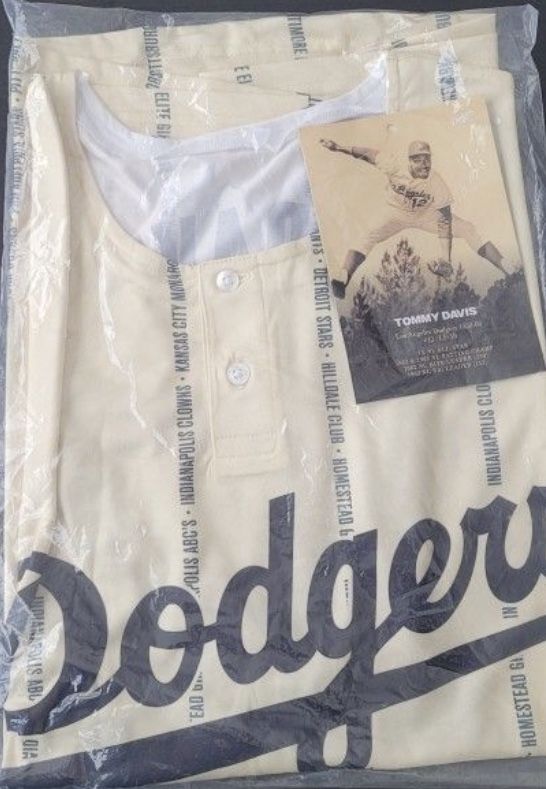 Los Angeles Dodgers Jersey Black Heritage Night Tommy davis Size XL for  Sale in Los Angeles, CA - OfferUp