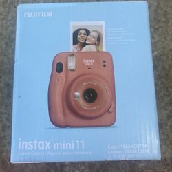 Fujiflim Is tax Mini11 