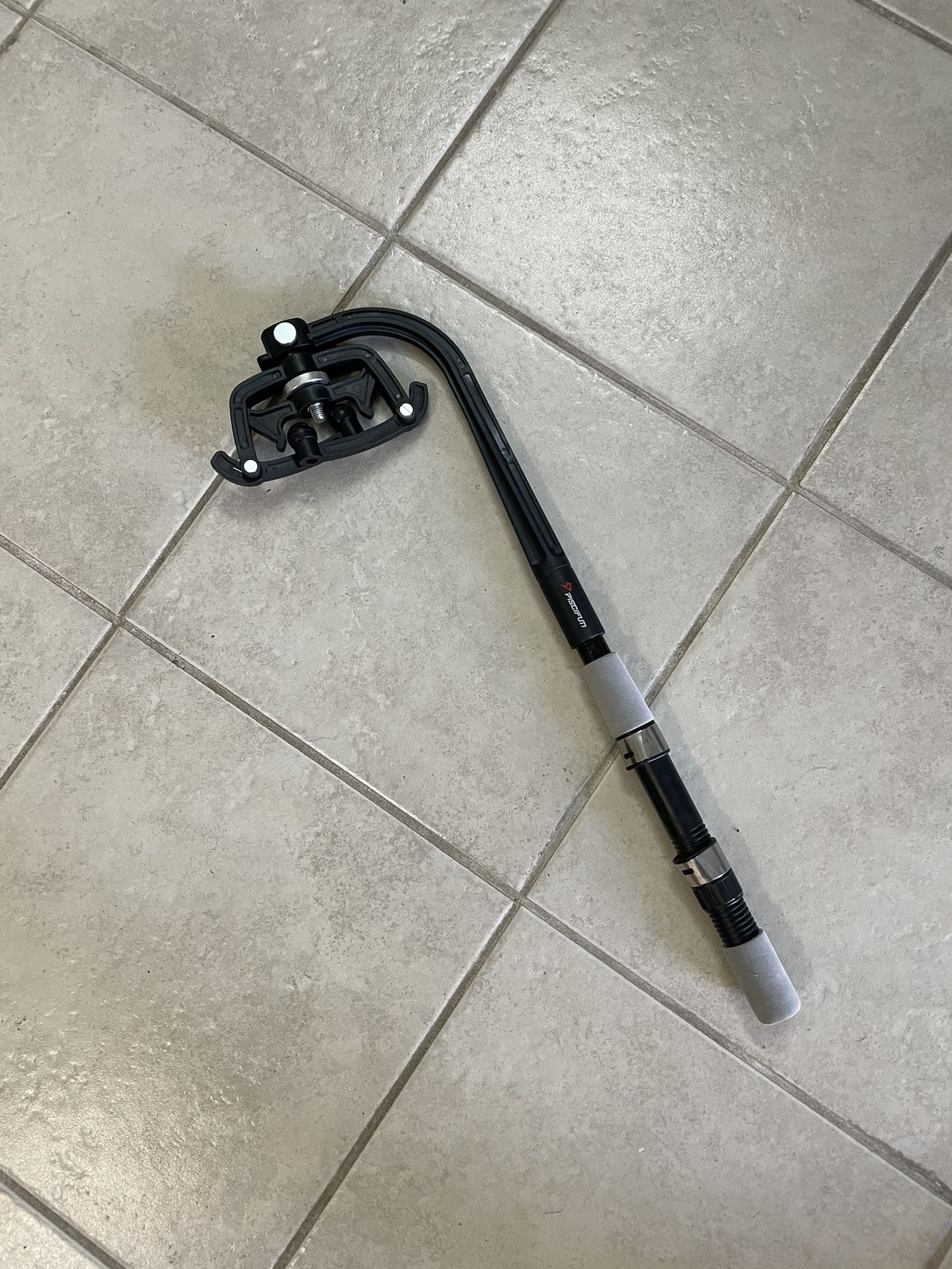 Fishing Reel Spooling Station  