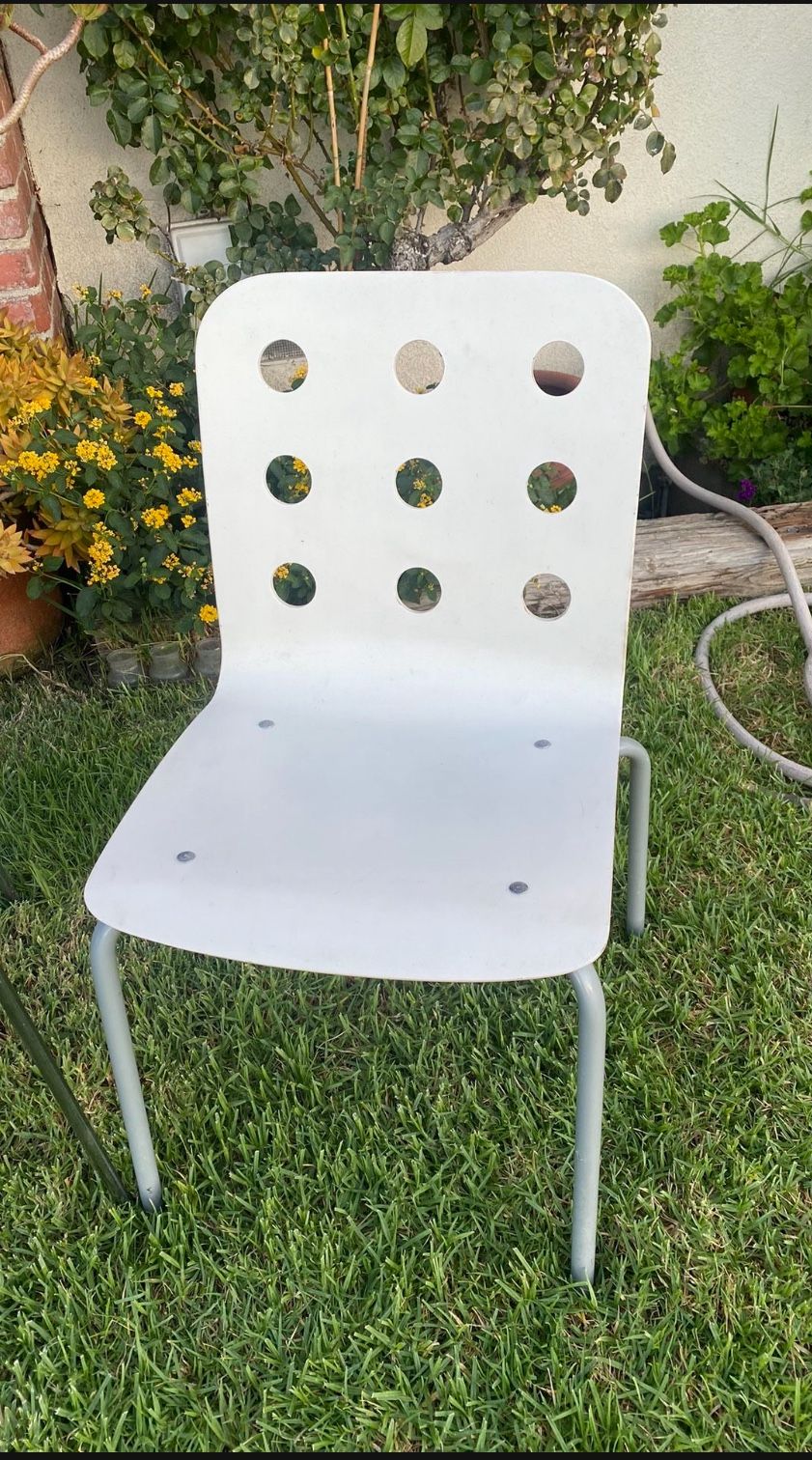Modern chair