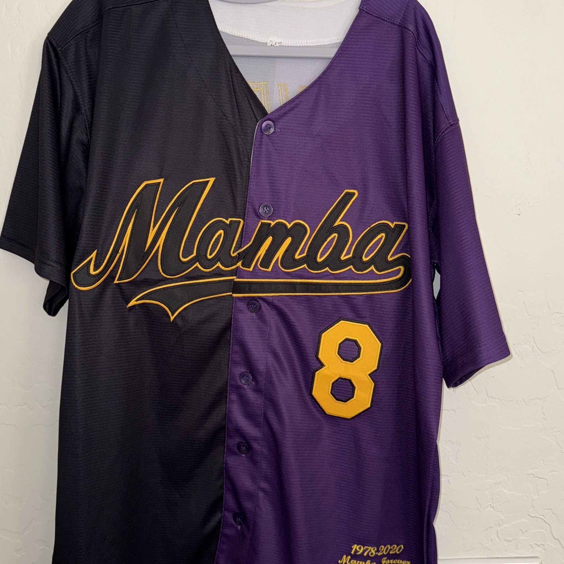 kobe bryant mamba baseball jersey medium size