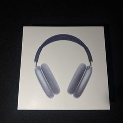 Apple Airpod Max’s *Blue*