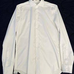 Calvin Klein Men’s Slim Fit White Dress Shirt Size Small